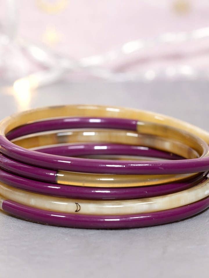 Prune Horn Bracelet No.26 - 3mm for wholesale by JolieJulie-MaLune-VentiLLo