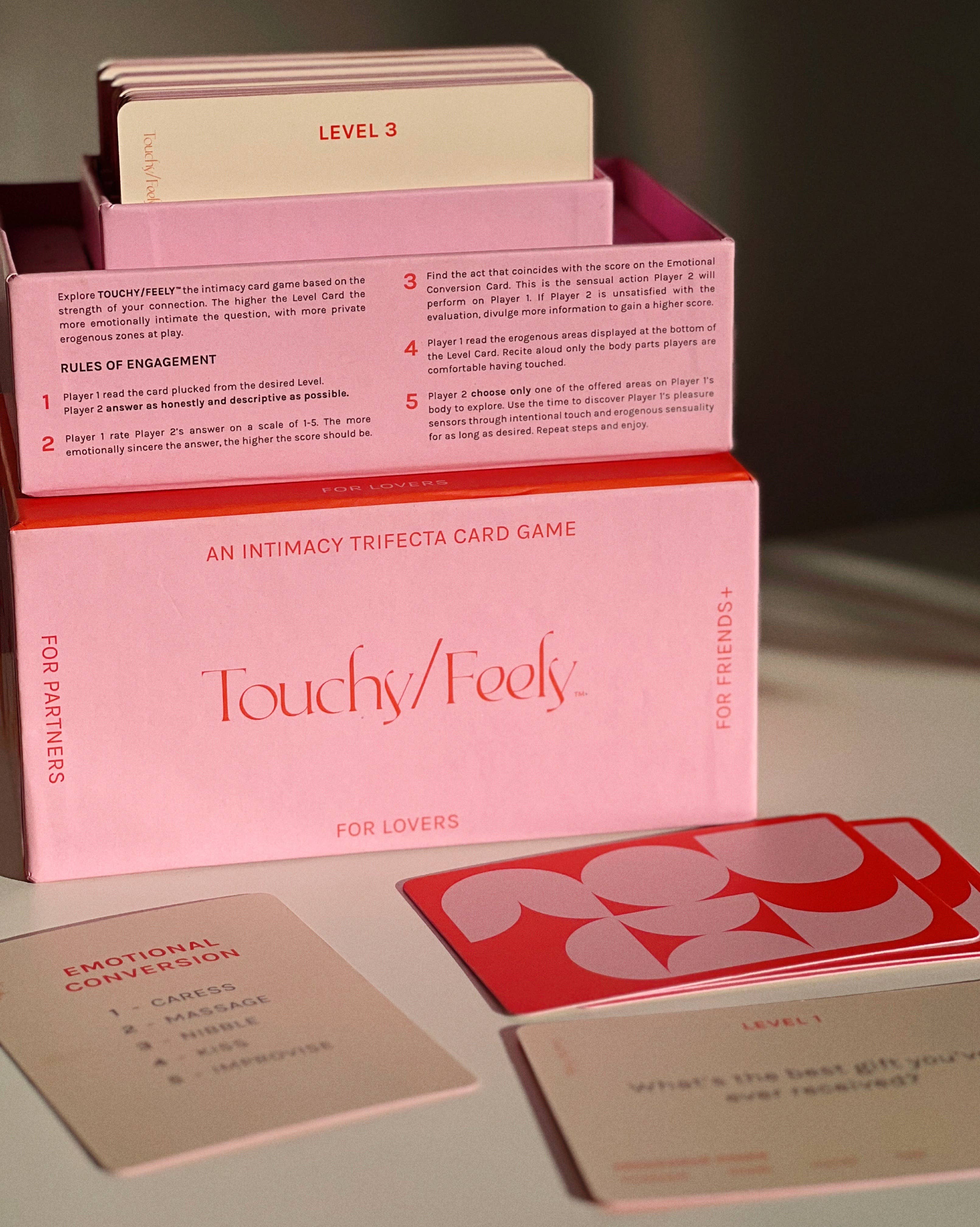 GOOSHY CANDY LLC – Engroshandel Kortspil – Samtalekort | TOUCHY/FEELY intimitetsspil22