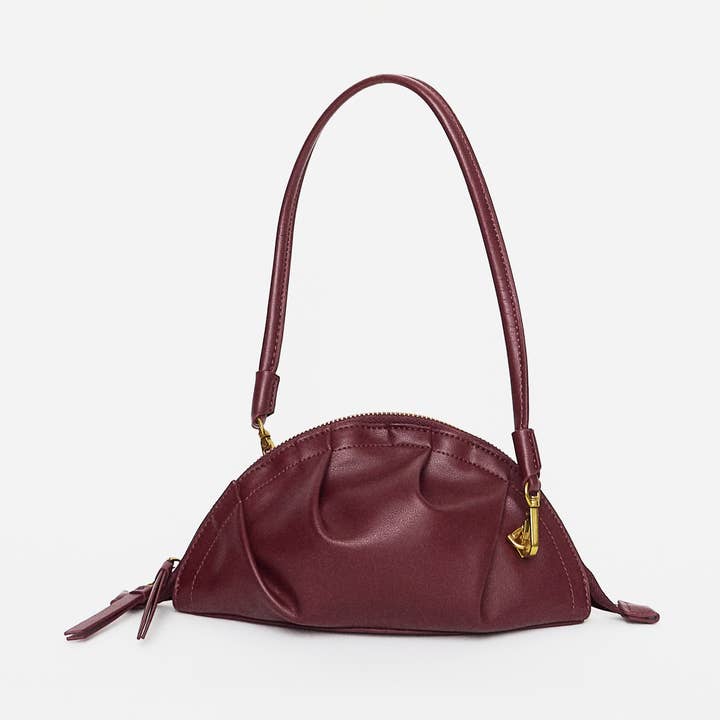 Nouveau Sac Gyoza Cuir de Vachette mini Bordeaux et autres tendances Résultats pour gyoza en vente B2B. Retours gratuits et paiement à 60 jours sur Faire sur Faire.