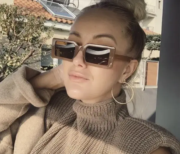 DEZZY'S - Wholesale Sunglasses - Women's - Angelina sunglasses | black and brown3