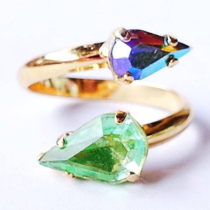 Cool Neon Uranium Glass Ring 1950s for wholesale by SoHo Schmuckmanufaktur