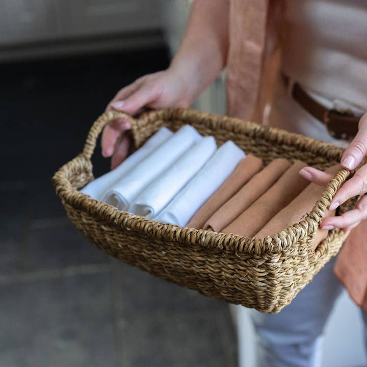 Arthur Cameron – wholesale Basket – Meghna, Seagrass Basket Tray with Round Handles6