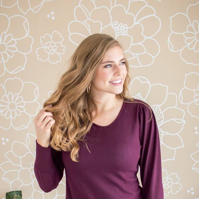 Top de noche de cita | Deep Plum para venta al por mayor de Rogue Society Apparel®️