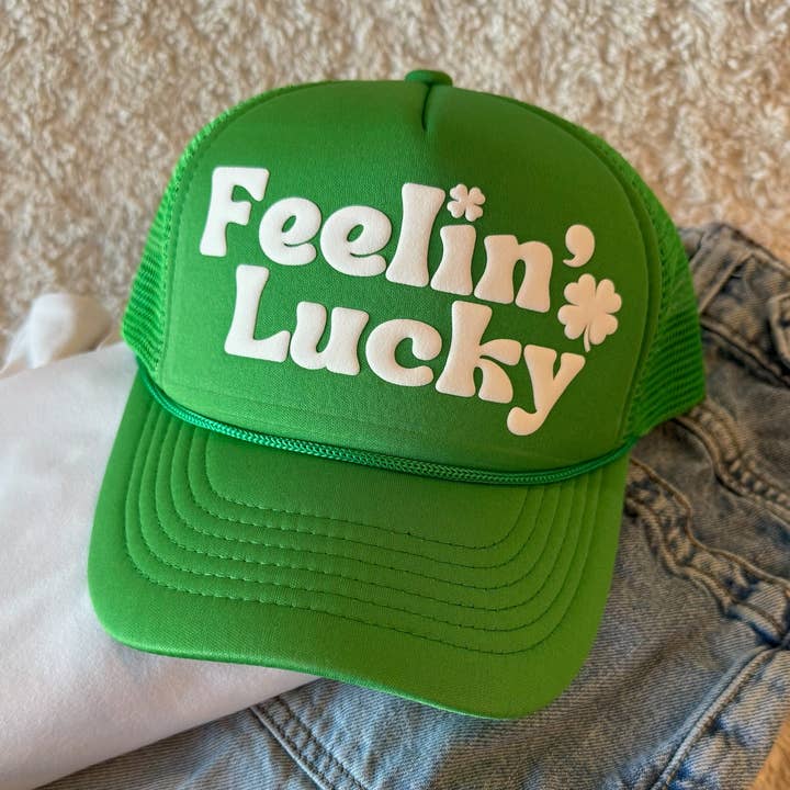 Chapeau vert chanceux de la Saint-Patrick pour la vente par Malibu and Mint