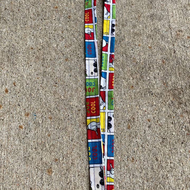 Made Brite Creations - Wholesale Lanyard - Women's - Snoopy Lanyard Snoopy Keychain2