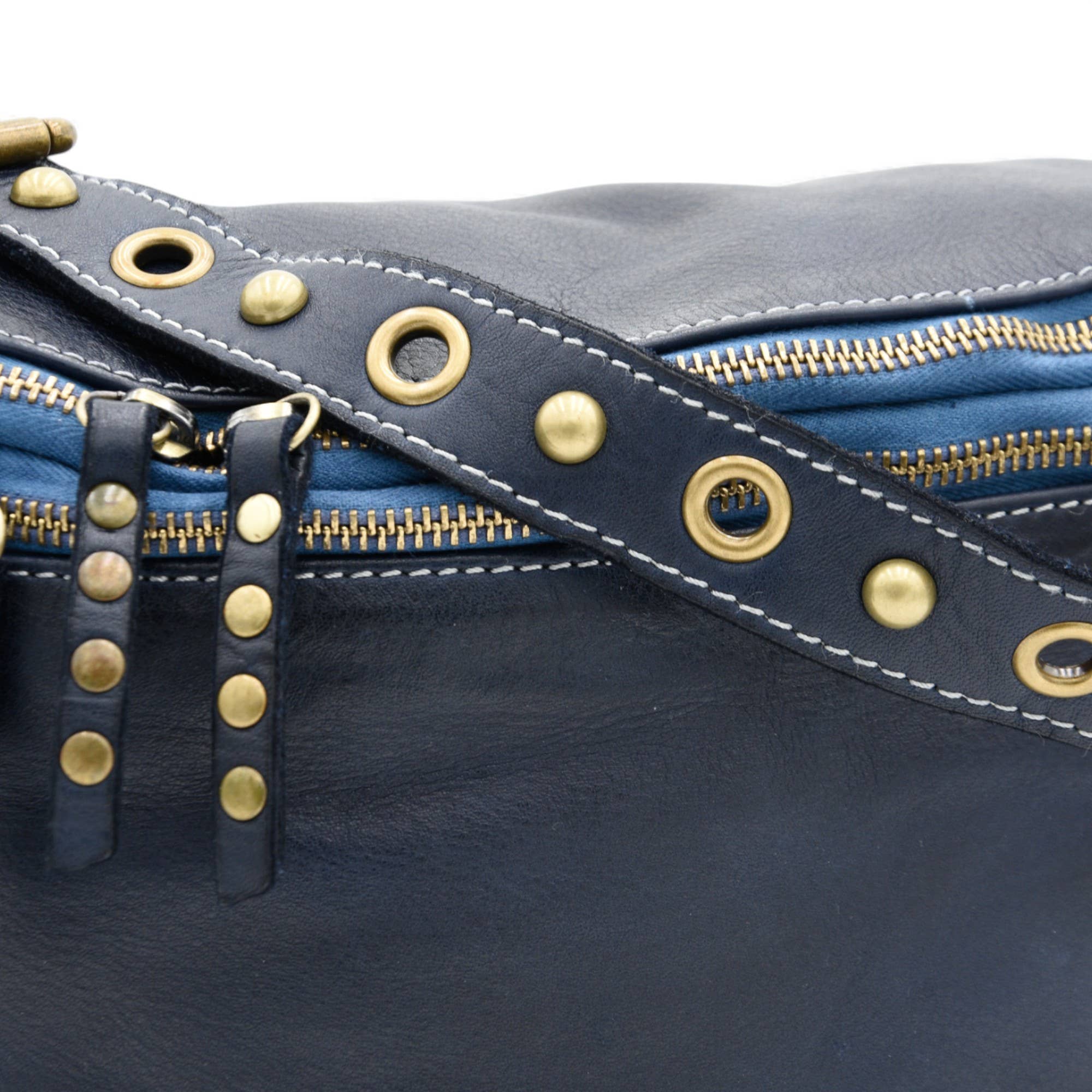 Bolsa Nova Handbags - Wholesale Crossbody Bag - Women's - Bella Large Leather Sling Bag24