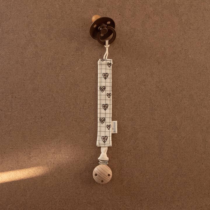 Millinoon - Wholesale Pacifier Clip - Baby - Organic cotton mesh pacifier clip check heart graou2