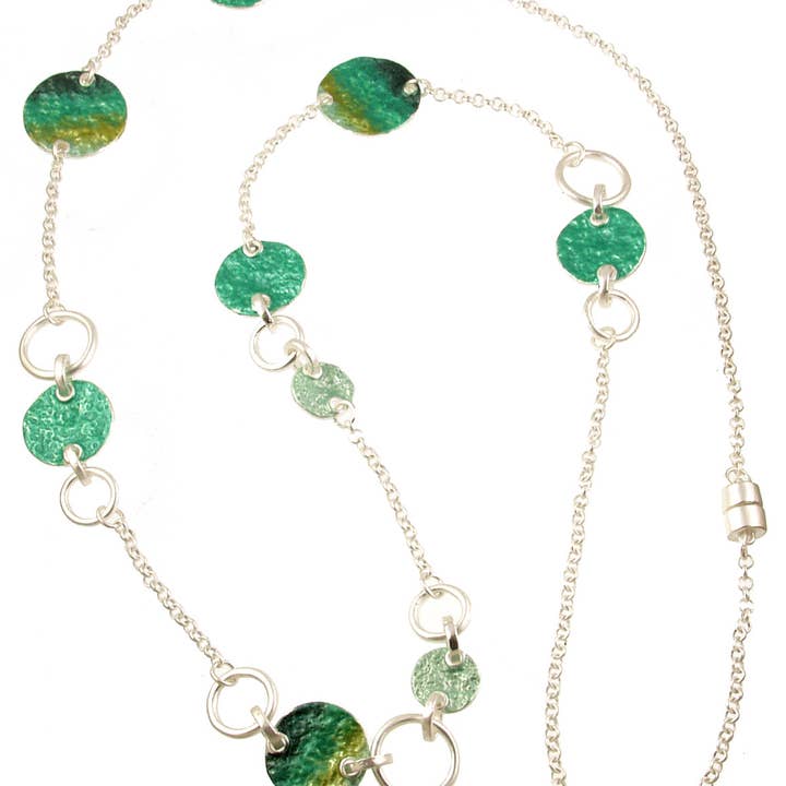 Long collier texturé en émail pour la vente par Origin Jewelry