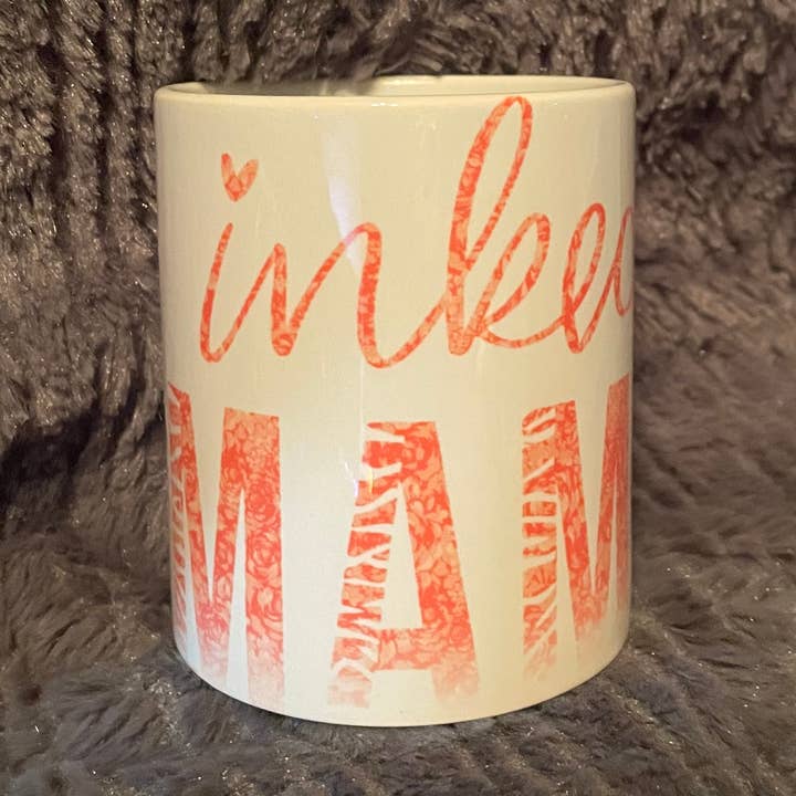 Kaffemugg- Inked Mama för wholesale av Mama’s Chaos Crafting