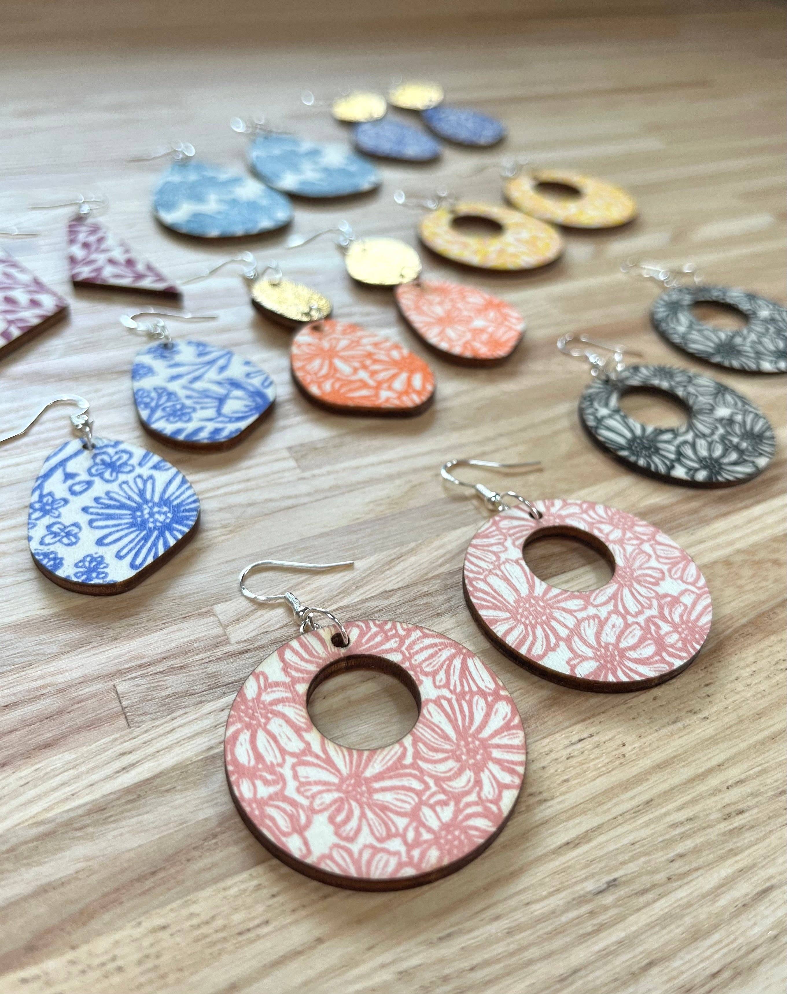 Beth Lewis Art – wholesale Dangle earrings – New Colourful Wooden Earrings22