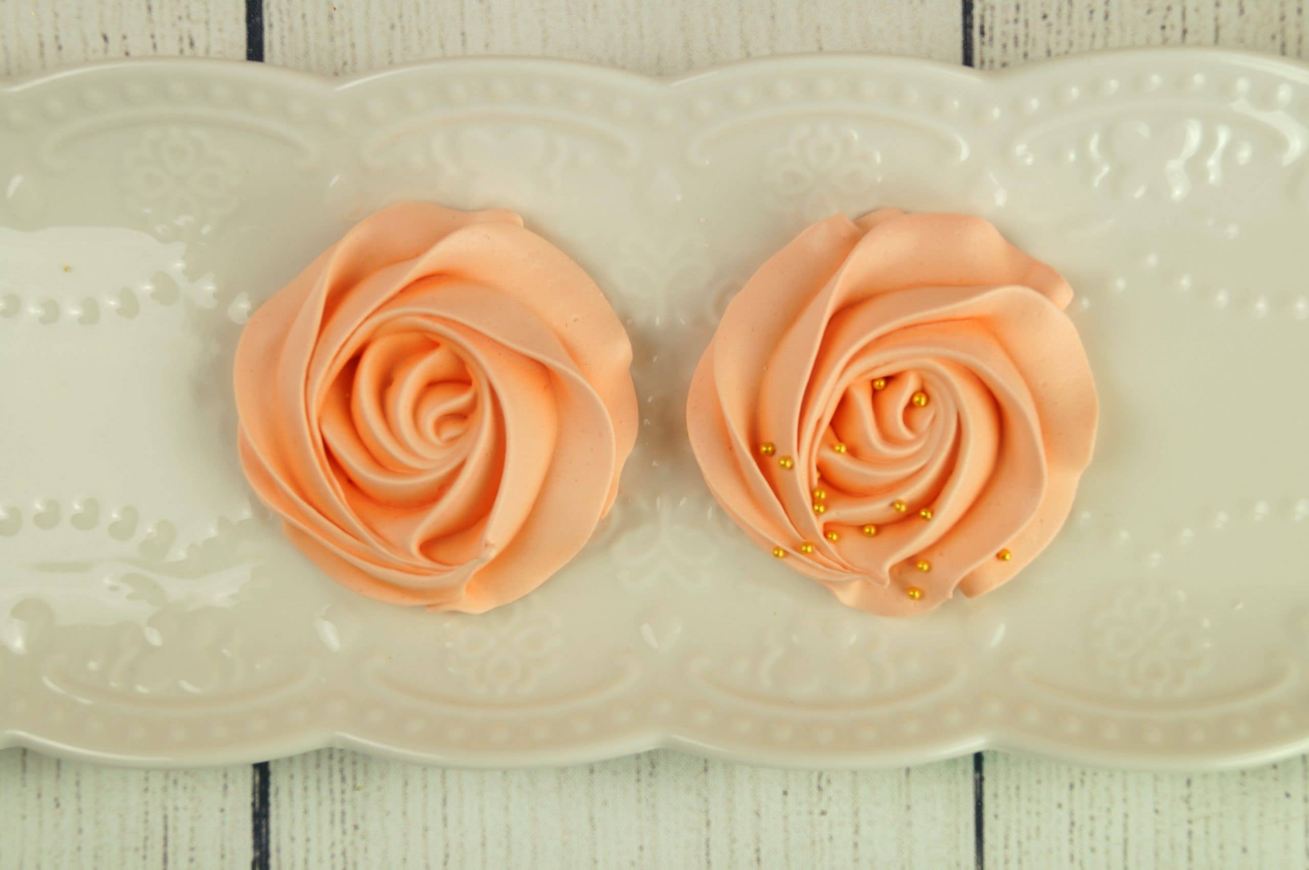 Ma Meringue - Vente Biscuits - Rosaces En Meringue Corail1