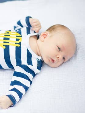 Lange romper - NAVY/WIT voor wholesale door Love That Cotton