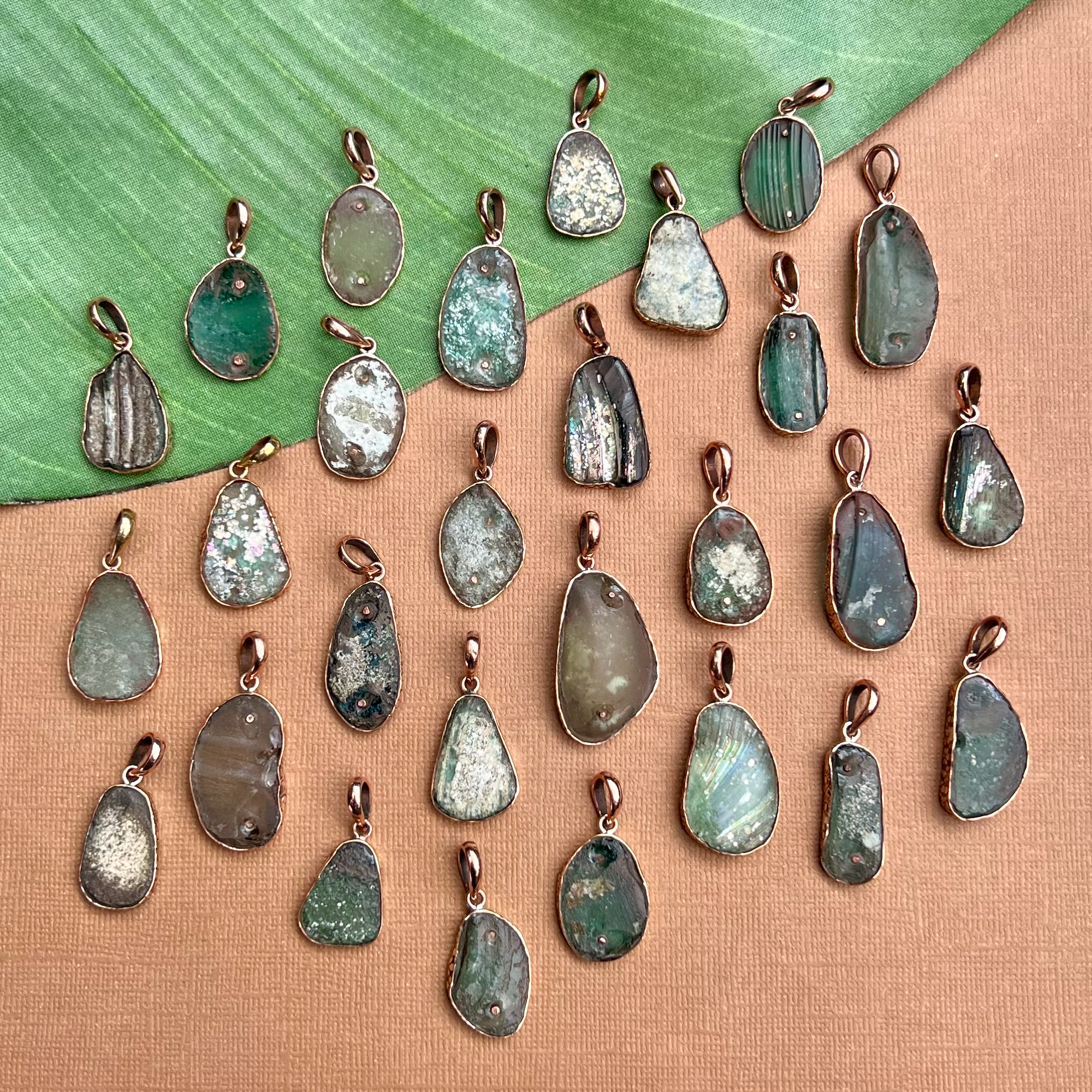 Bead Goes On - Wholesale Individual Charm/Pendant - Silk Road Roman Glass Pendants Ovalesque Set in Copper 1