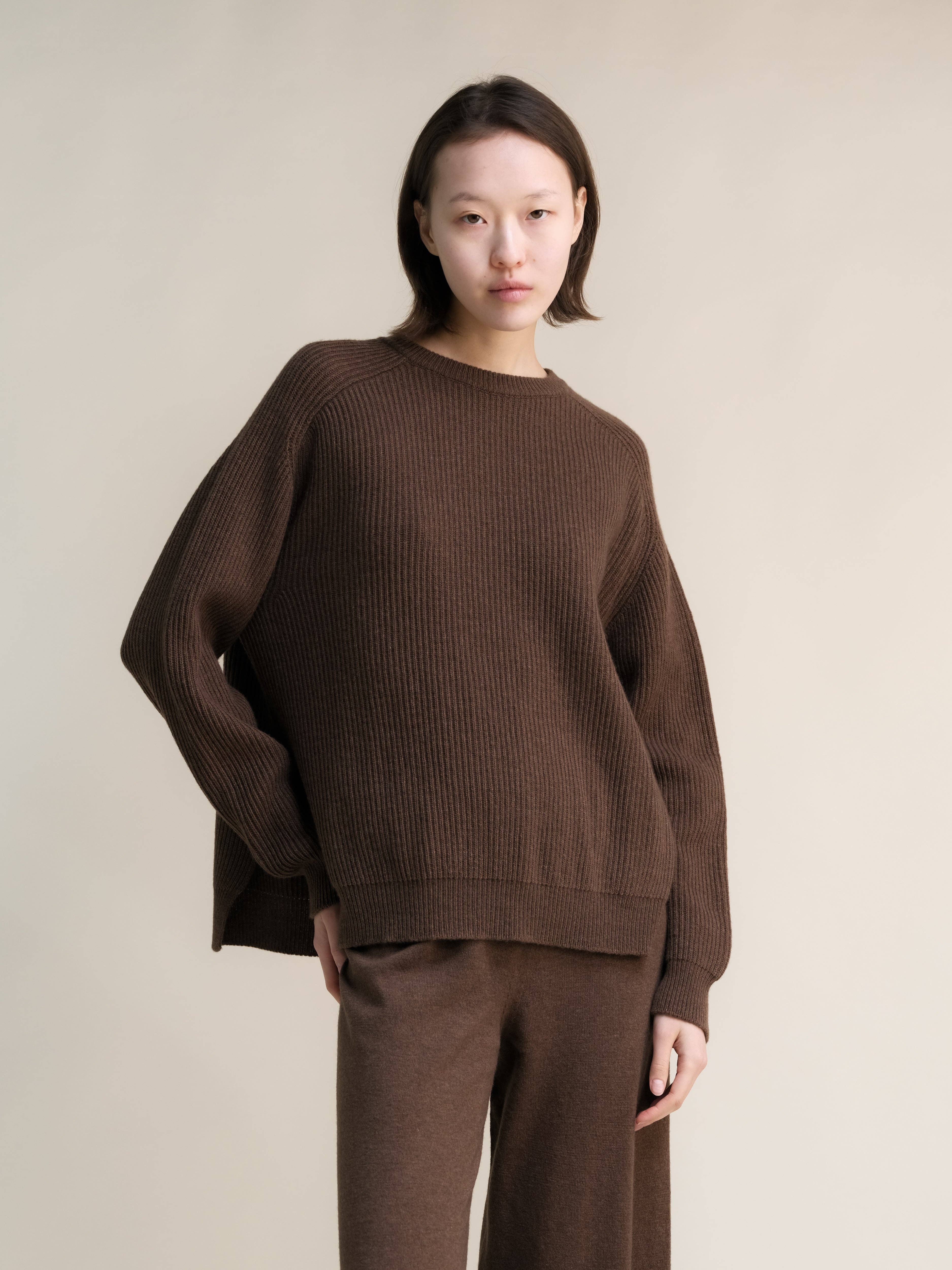 Lèmme - Wholesale Knit Sweater - Women's - Cashmere Mix Crewneck Ribbed Sweater with Lateral Slits36