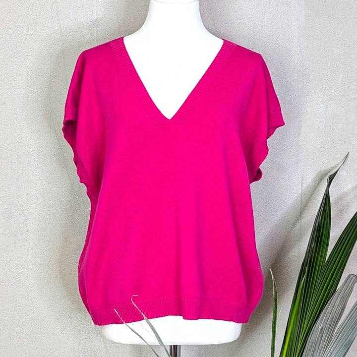 Tempest Designs – wholesale Knit top – Women's – Viscose mix knitted tank top with V-neck3