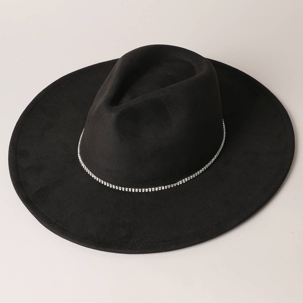 Fashion City – Fedora - Mulher por atacado – Chapéu Fedora de Camurça com Aba Larga e Faixa de Strass0
