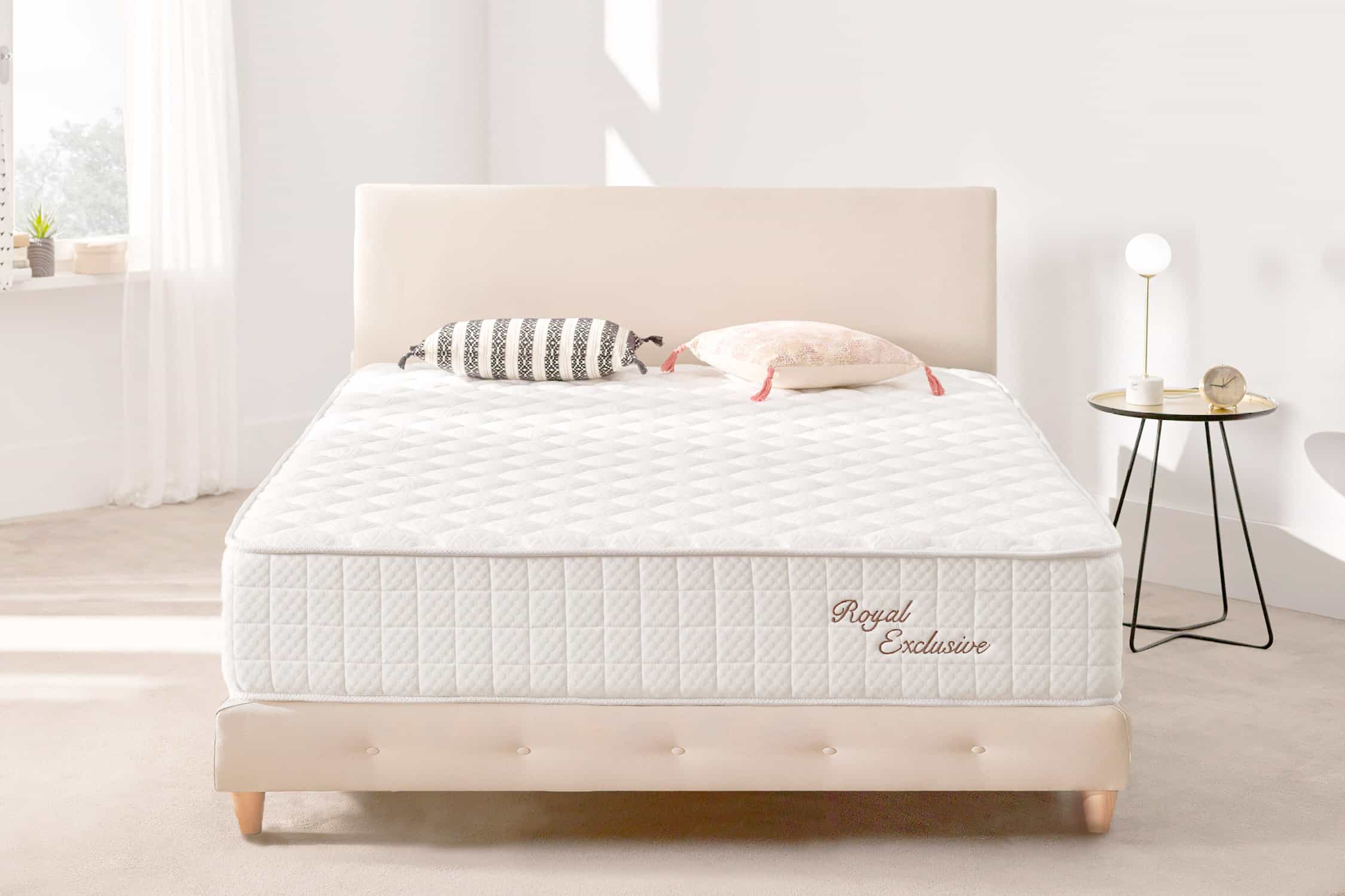 Moonia - Wholesale Bed - Royal Multizone Memory Foam Mattress, 27cm, 140x200cm1