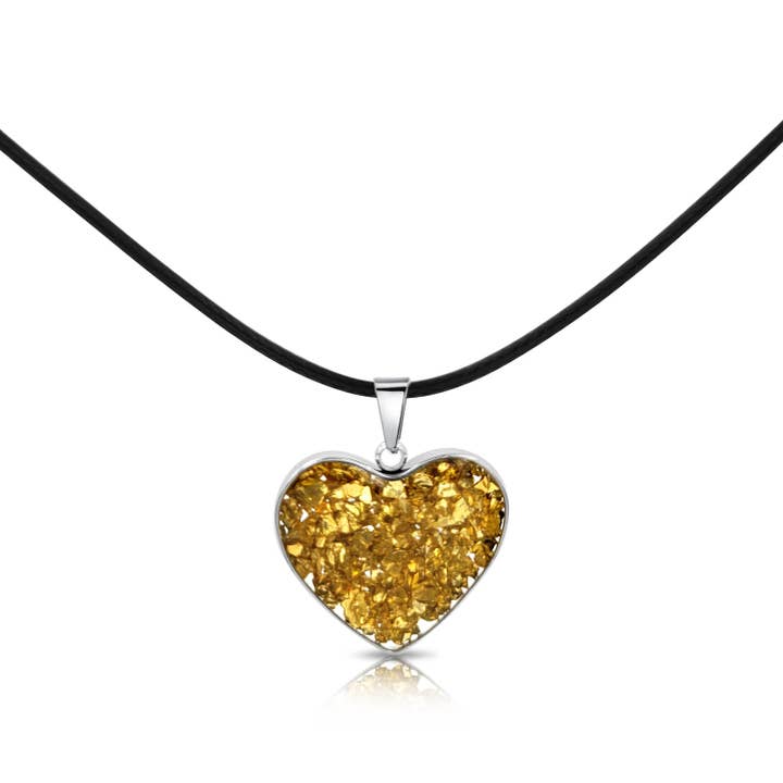 BESHEEK JEWELRY - Vendita all'ingrosso Collana con ciondolo/pendaglio - Collana con ciondolo a forma di cuore in pietra pirite dorata catturata in resina