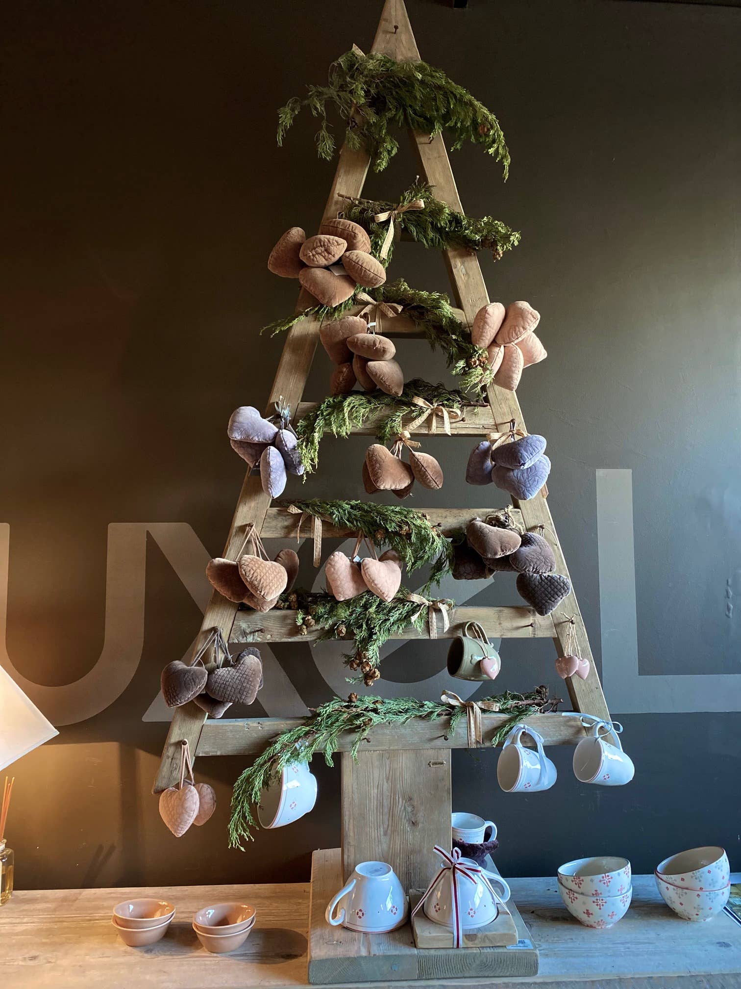 Luxe Lodge - Wholesale Ornament - Decorations2