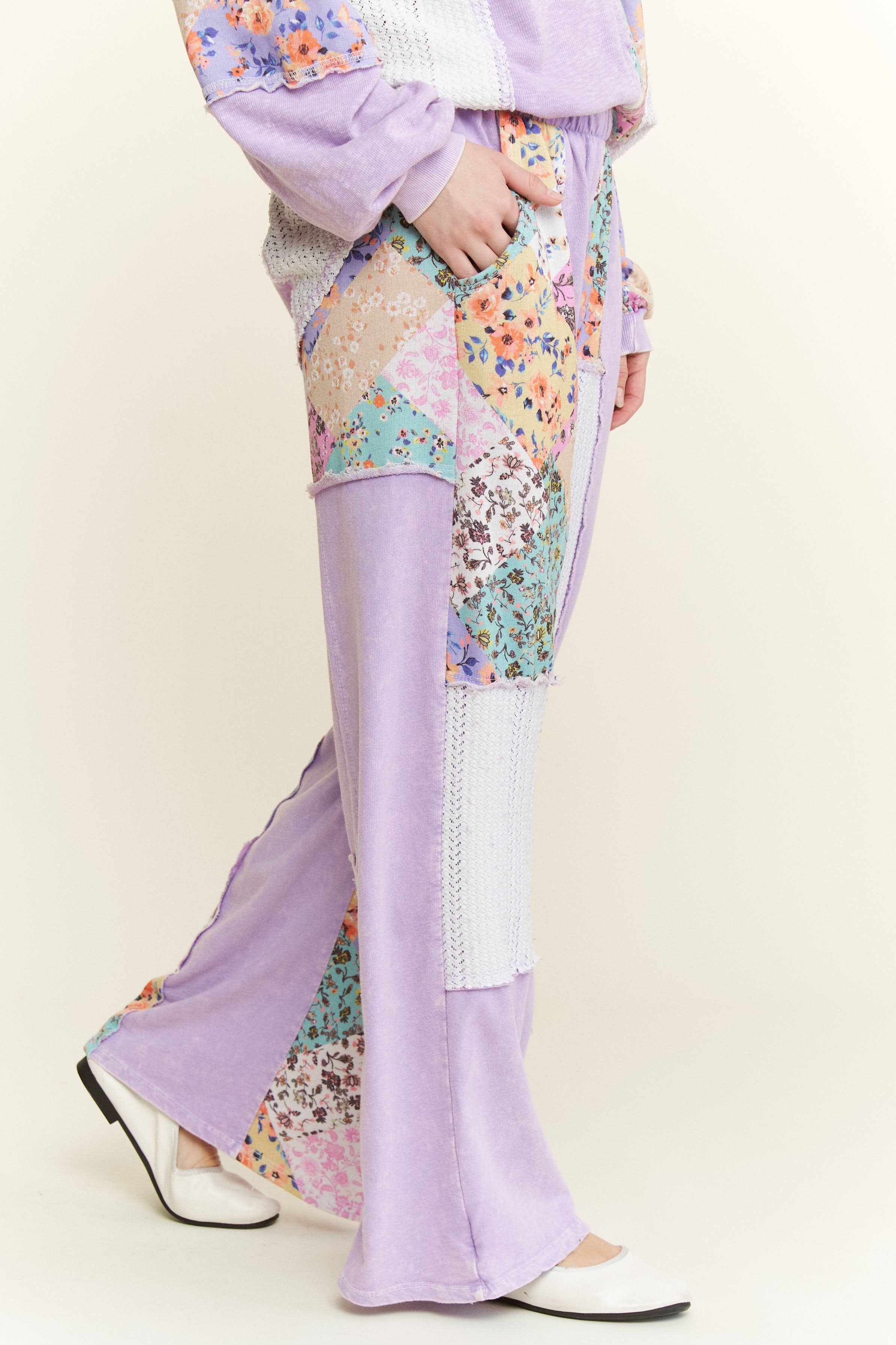 J.Her - Wholesale Pants - Women's - Mineral Washed Floral WaveKnit Jacquard Boho Pants HP610619