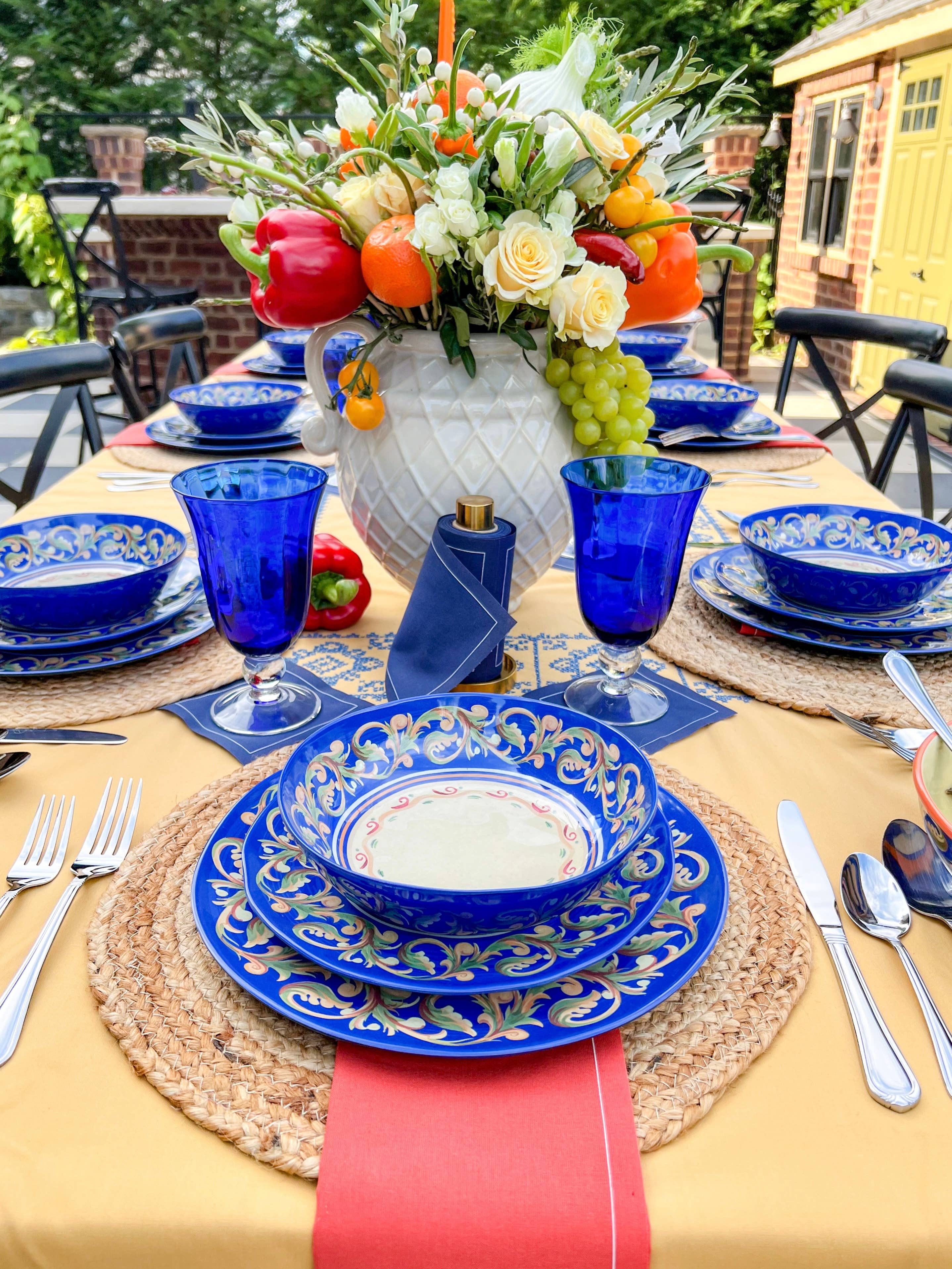 Toasting With Tara – wholesale Engångsservett – Bomullsservettrulle: Midnight City (Marinblå)5