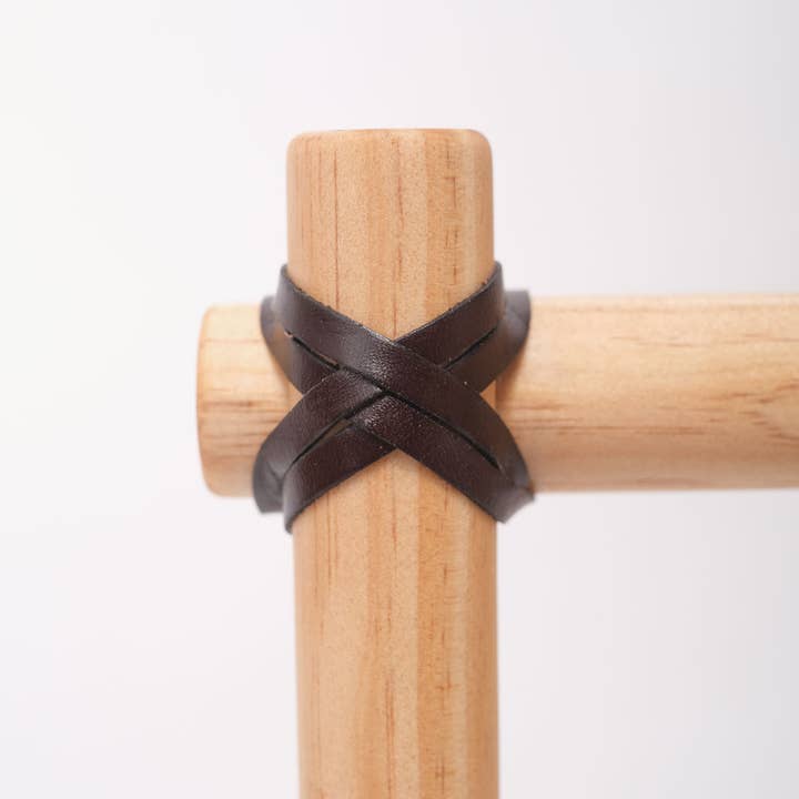 Casa Atlântica - Wholesale Plant Pot Stand - Wood and leather plant pot holder M4