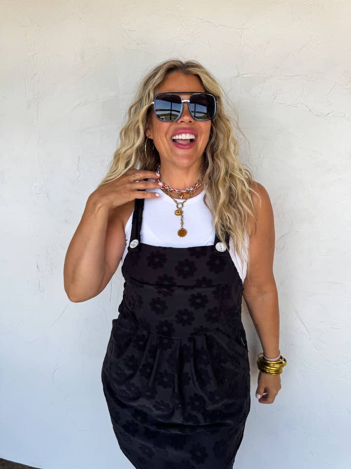 BLAKELEY - Wholesale Overalls - Women's - SUNSHINE & DAISIES OVERALL DRESS11