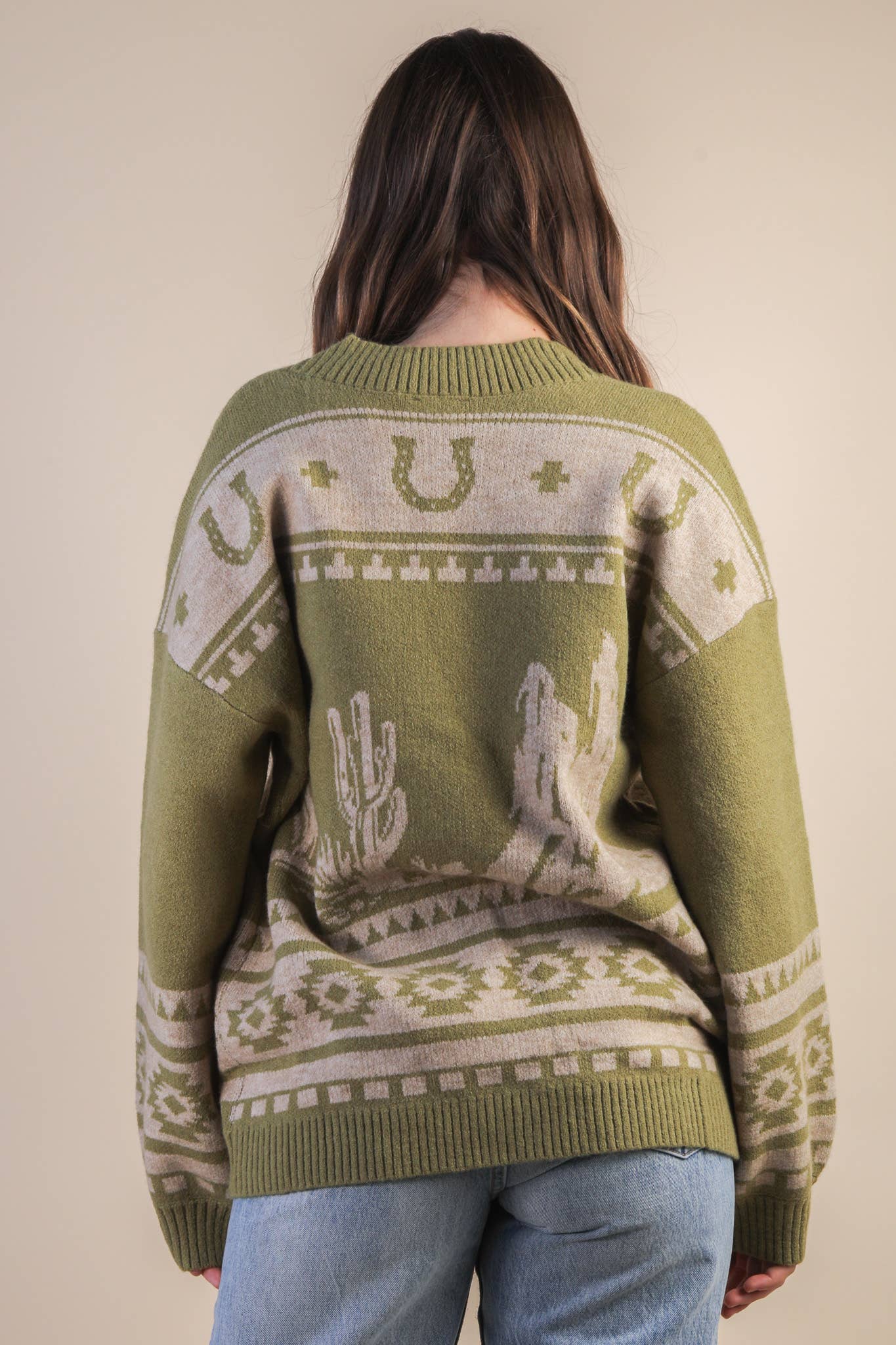 VERY J – wholesale Kofta - Dam – 12W3423N-Oversized västerninspirerad stickad kofttröja med grafiskt motiv21