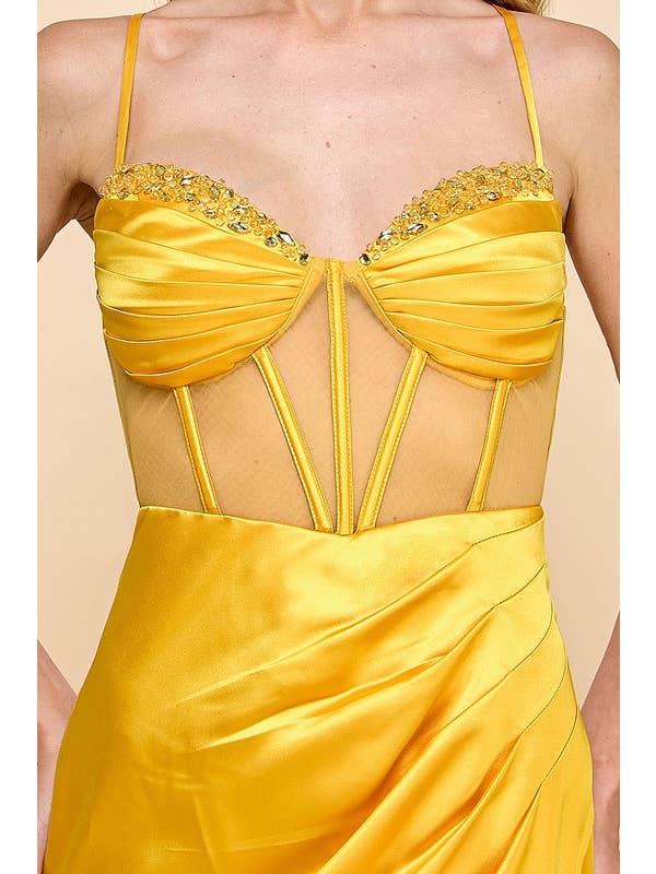 Maniju - Vente Robe – femme - ROBE LONGUE EN SATIN FRONCÉE AVEC DÉTAILS DE PERLES12