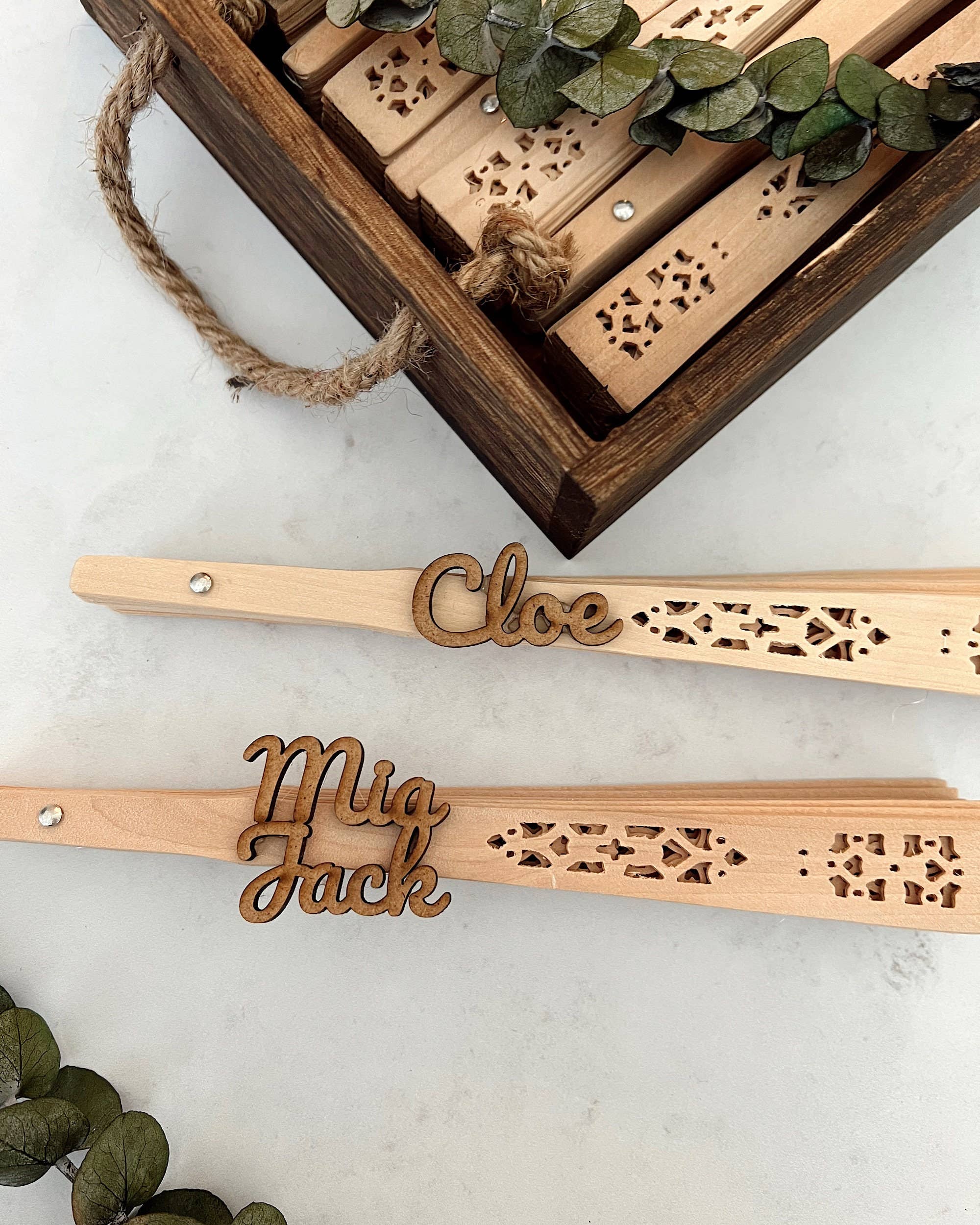 Uniq Favors - Vente Cadeaux pour invités - Faveur de ventilateur personnalisée, cadeaux de mariage sur la plage pour les invités3