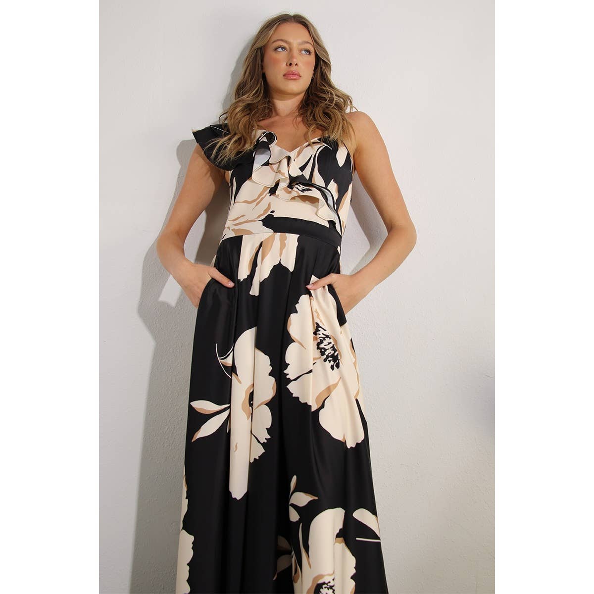 Mulla - Wholesale Dress - Women's - ONE SHOULDER RUFFLE PLEATED MAXI DRESS12