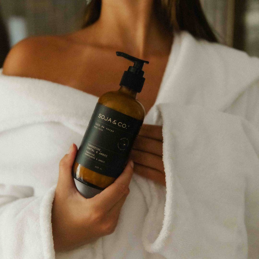 SOJA&CO.® - Wholesale Body Cream/Lotion - Body Milk | Tangerine, Sandalwood & Amber4