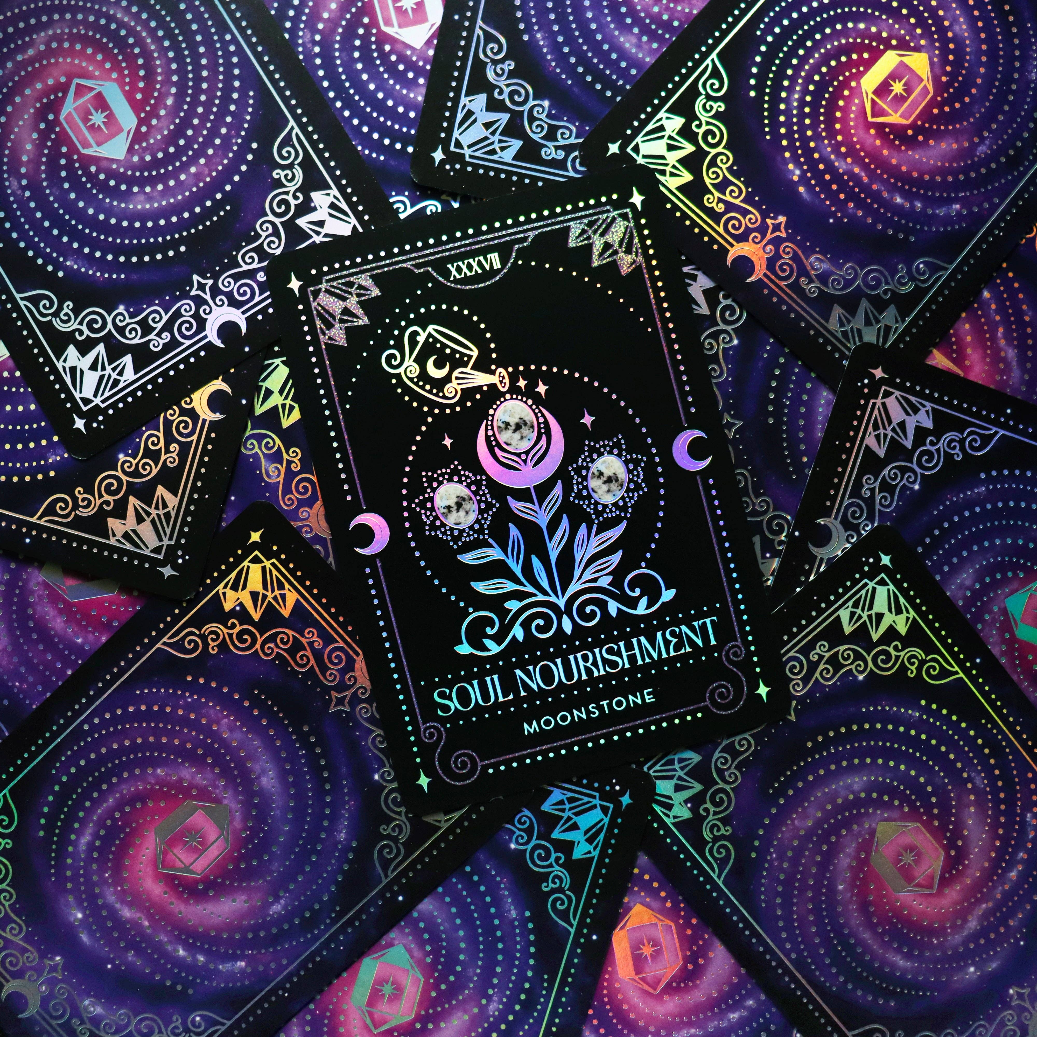 Moonstruck Crystals – wholesale Tarot cards – Crystal Portal Oracle© Card Deck3