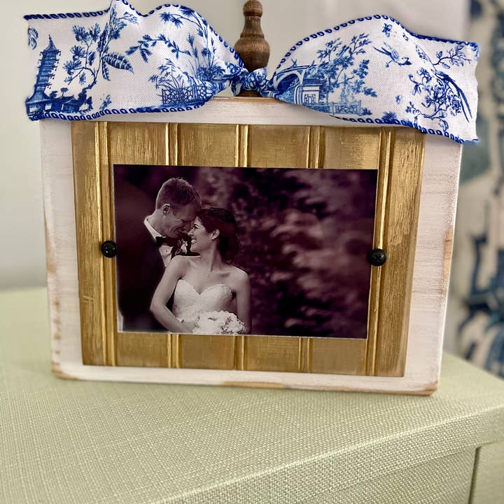 Framesaplenty - Wholesale Picture Frame - Chinoiserie ribbon picture frameÂ