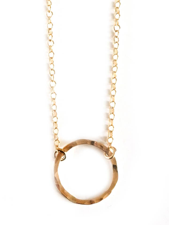 Gehämmerte Always Halskette für den Großhandel von Mimi & Lu