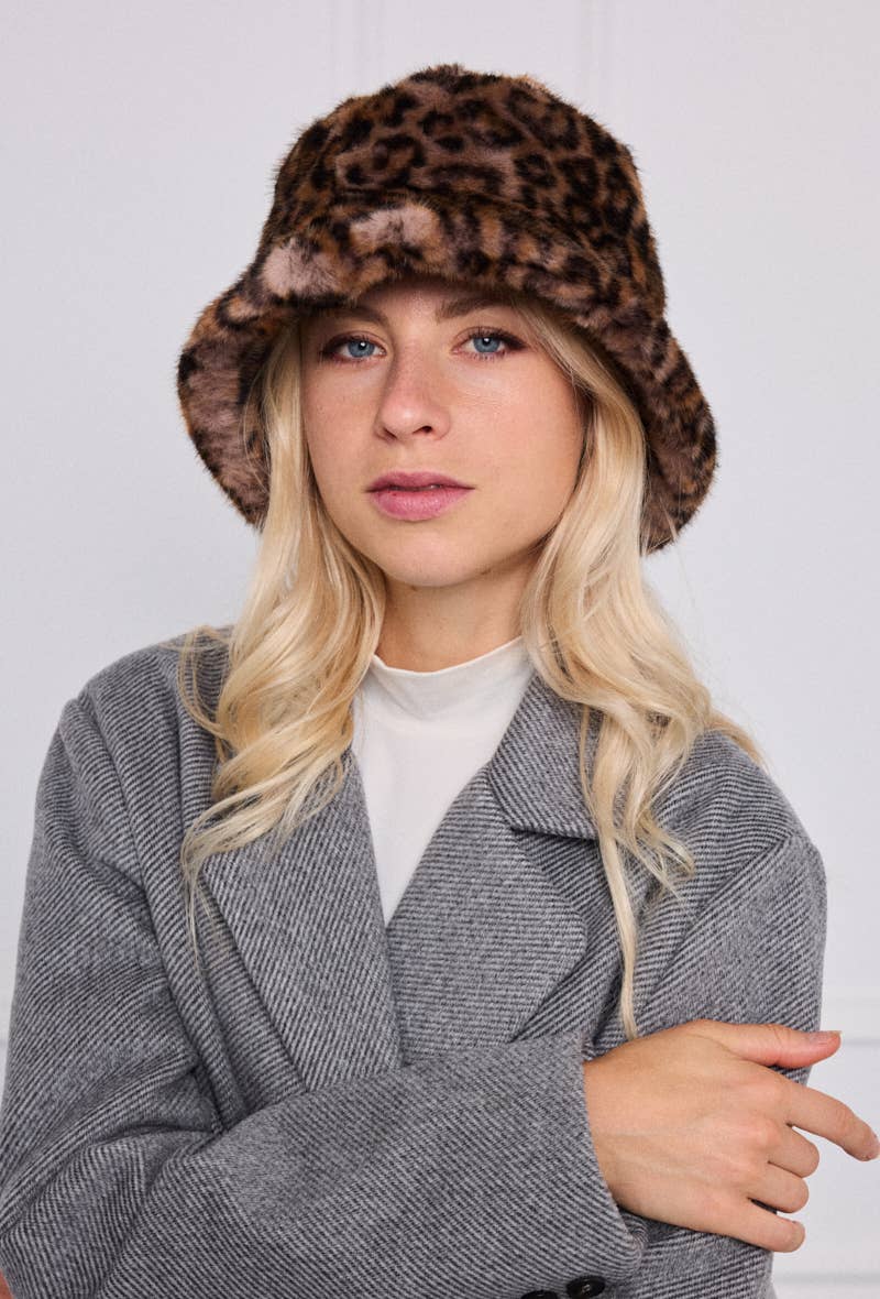 BYREN | ÉLINE L'ATELIER – Gorro - Mulher por atacado – Bob em pele falsa de leopardo MJ213SD5