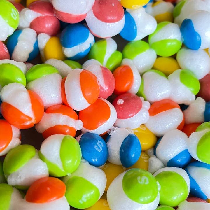 Rainbow Crunch - Tropical Flavor - Freeze Dried Candy for wholesale by Tahoe Treats