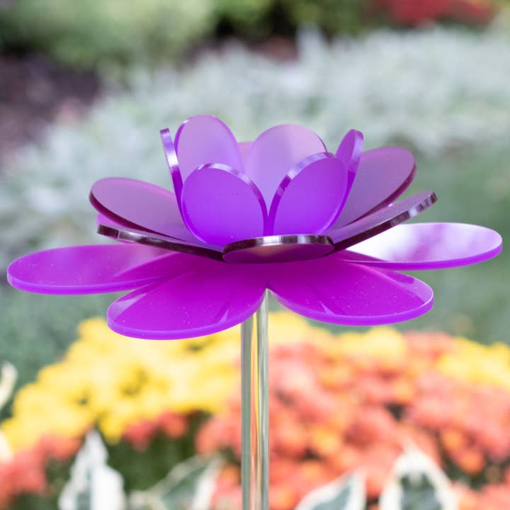 Purple flower stake | Lavender Lotus spring garden flower for wholesale by The Colored Petal