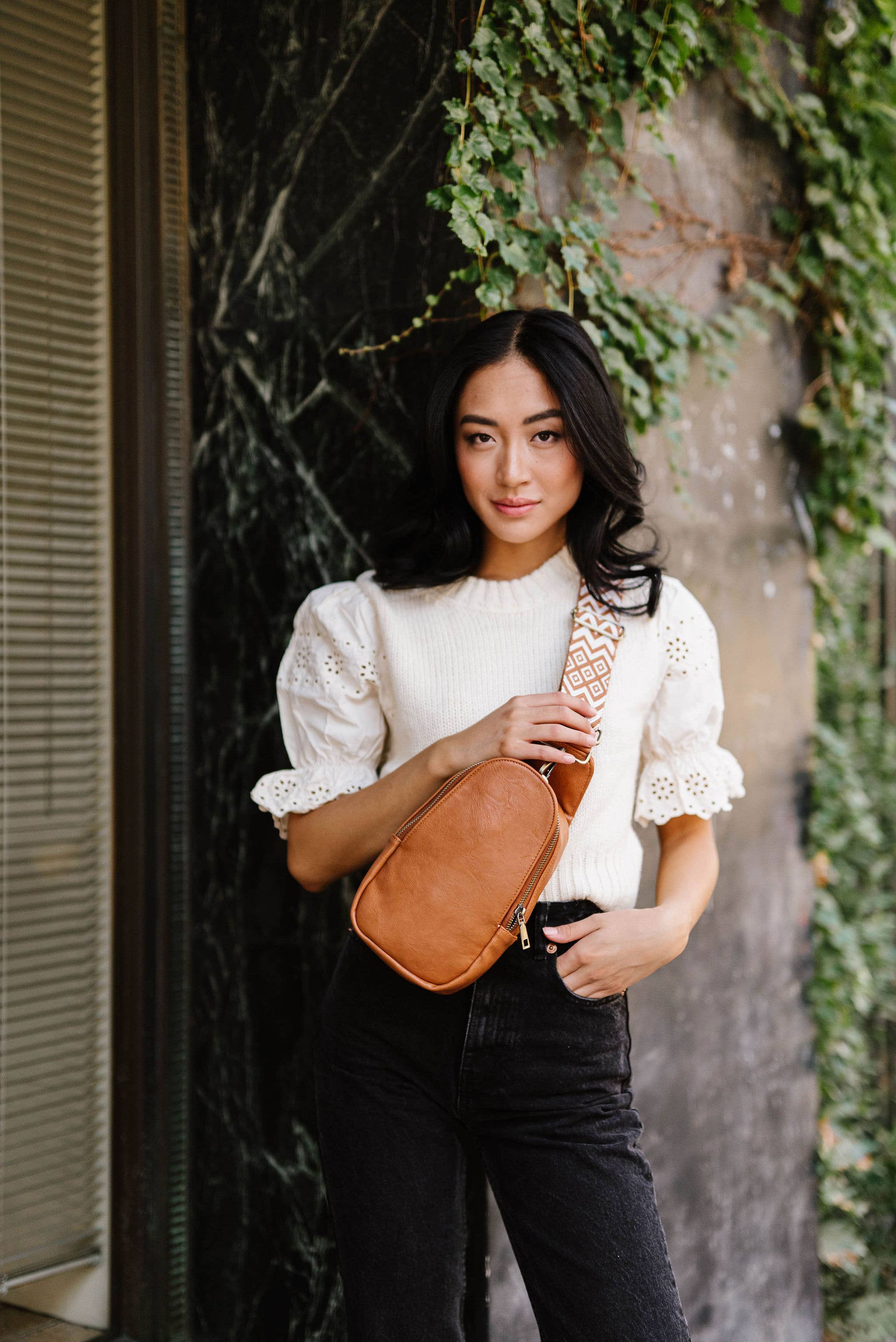 modern and chic - Wholesale Crossbody Bag - Women's - Sutton Sling Crossbody Fanny Bag7