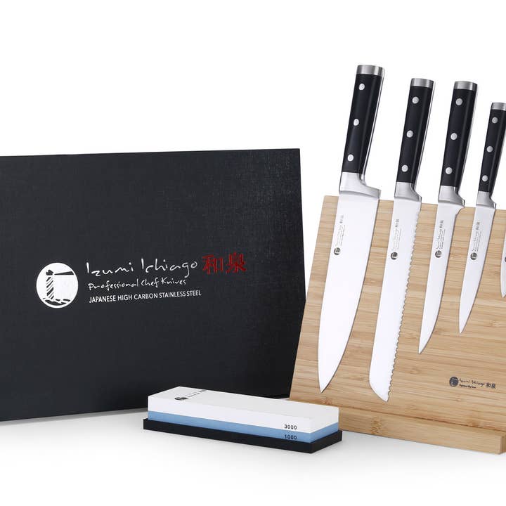 Ed Mahony - Venta al por mayor Juego de cuchillos - IZUMI ICHIAGO- Juego de chef de 5 piezas con soporte de bambú y piedra de afilar
