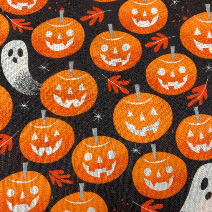 Jo's Pet Treats & Bandanas by Abab Enterprises, LLC - Wholesale Pet Bandana - Dog - Halloween Tie-On Dog Bandana Retail-Ready11