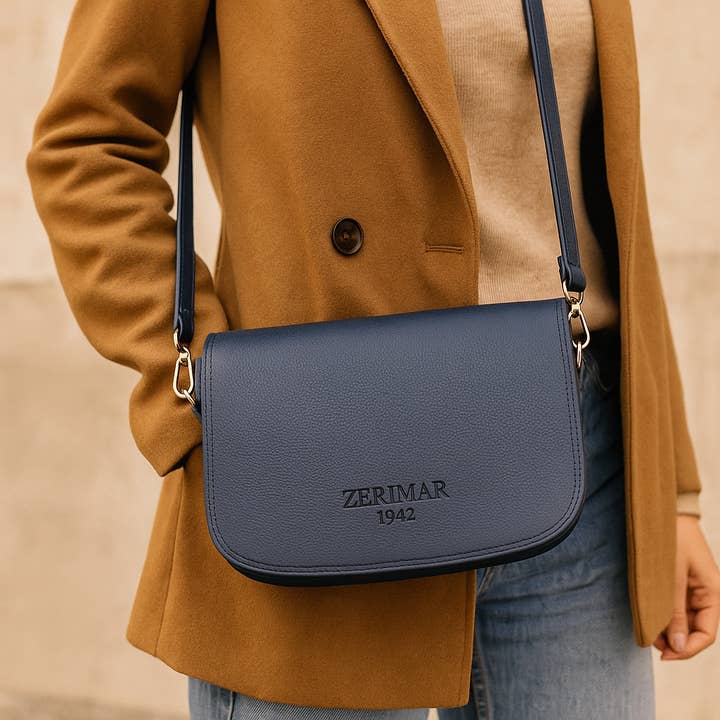 Zerimar 1942 - Wholesale Shoulder Bag - Women's - Zerimar Bolso Bandolera 100% Piel Medidas: 20x8x254