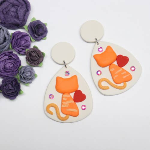 Cat Lover for wholesale by Shaping Clays