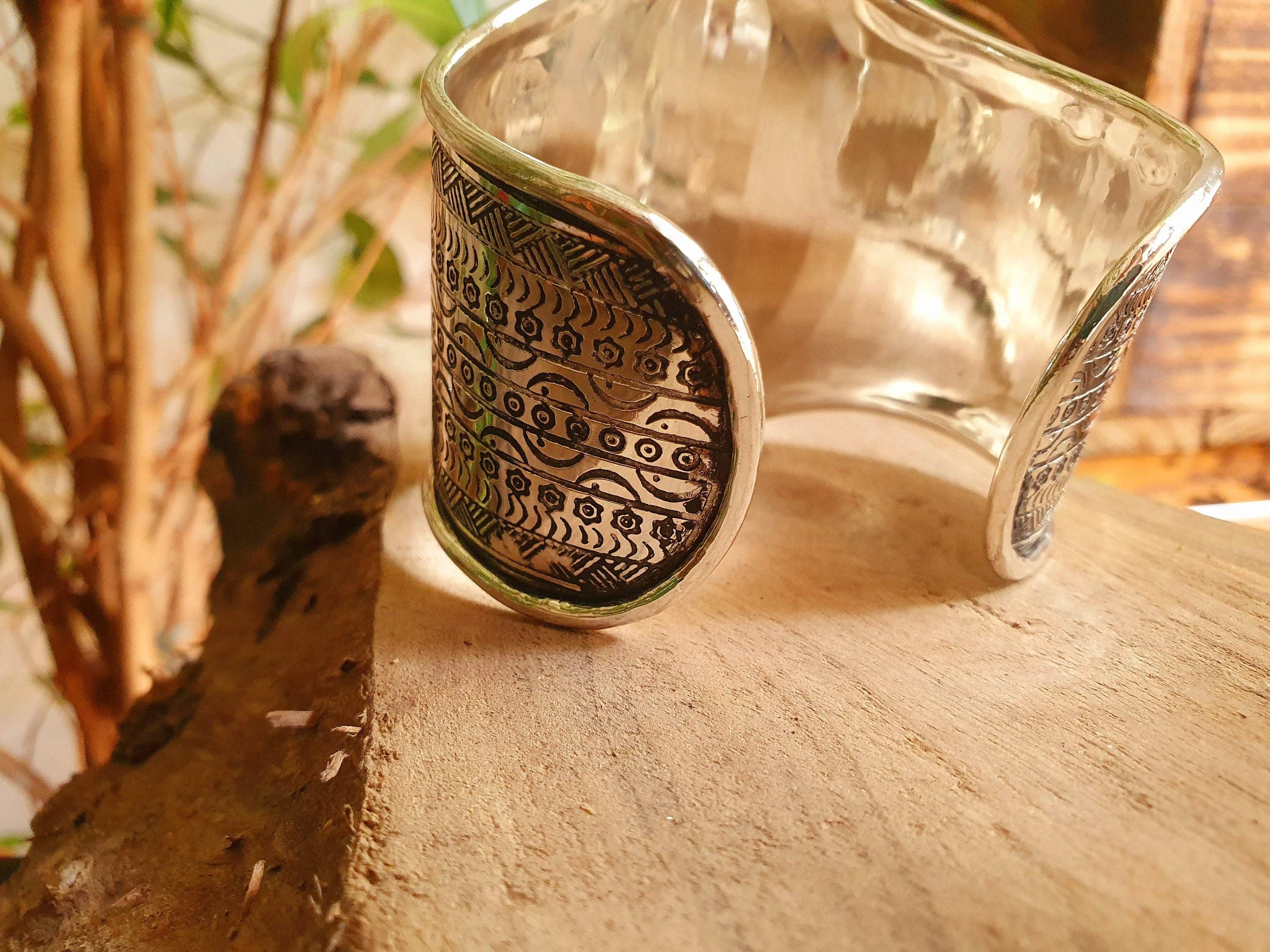 Kaali Boutique - Wholesale Cuff Bracelet - Aztec Silver Cuff Bracelet / Tribal / Inca / Mens / Unisex / Boho / Ethnic / Rustic / Bohemian / Hippie / Gypsy / Jewellery / Adjustable3