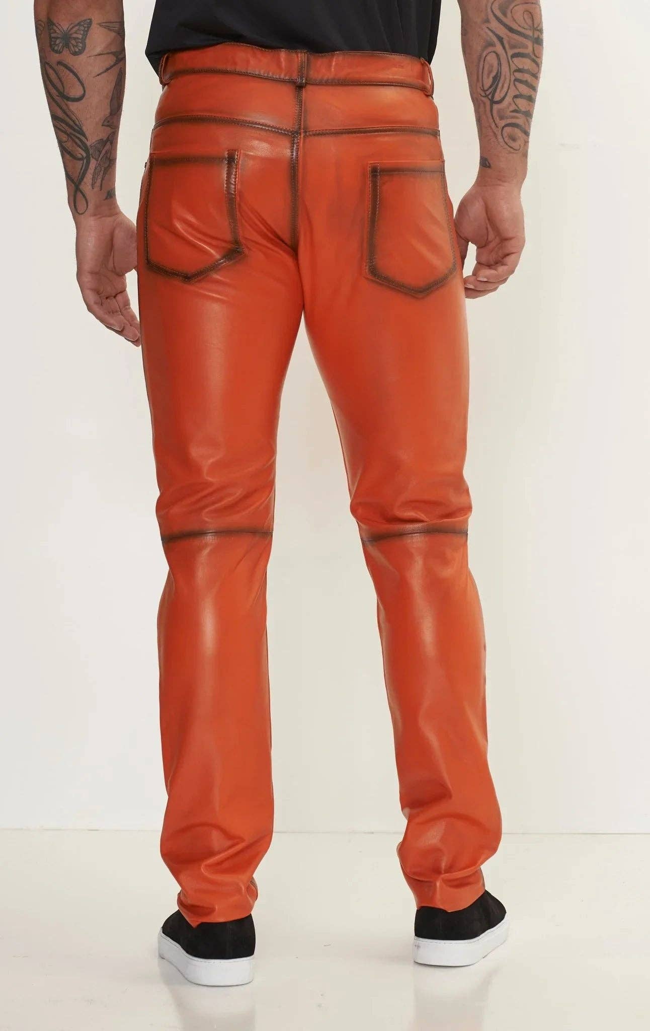 TEINTE ORANGE Pantalon en cuir d'agneau véritable pour hommes - Teinte orange en vente sur Faire3