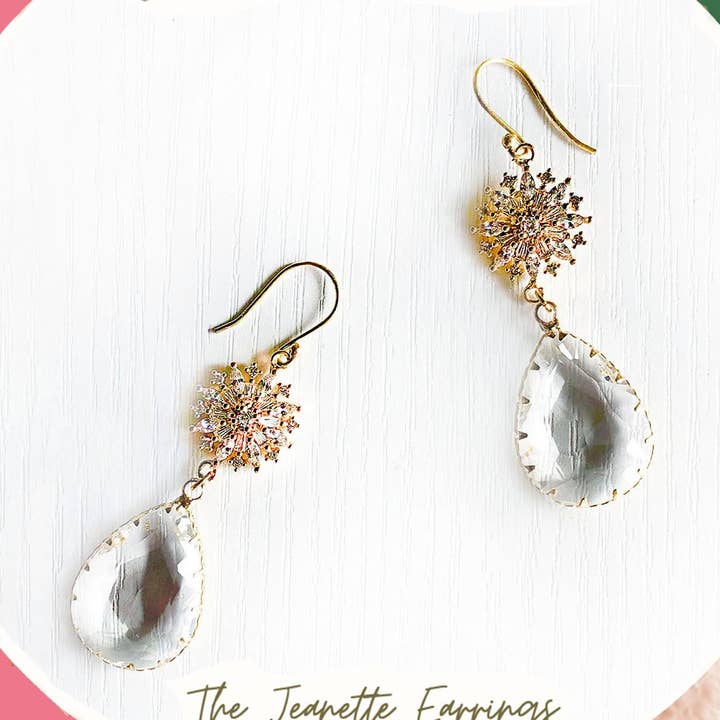 Gli orecchini Jeanette di Sheena Solis per la vendita all'ingrosso da parte di Sheena Solis