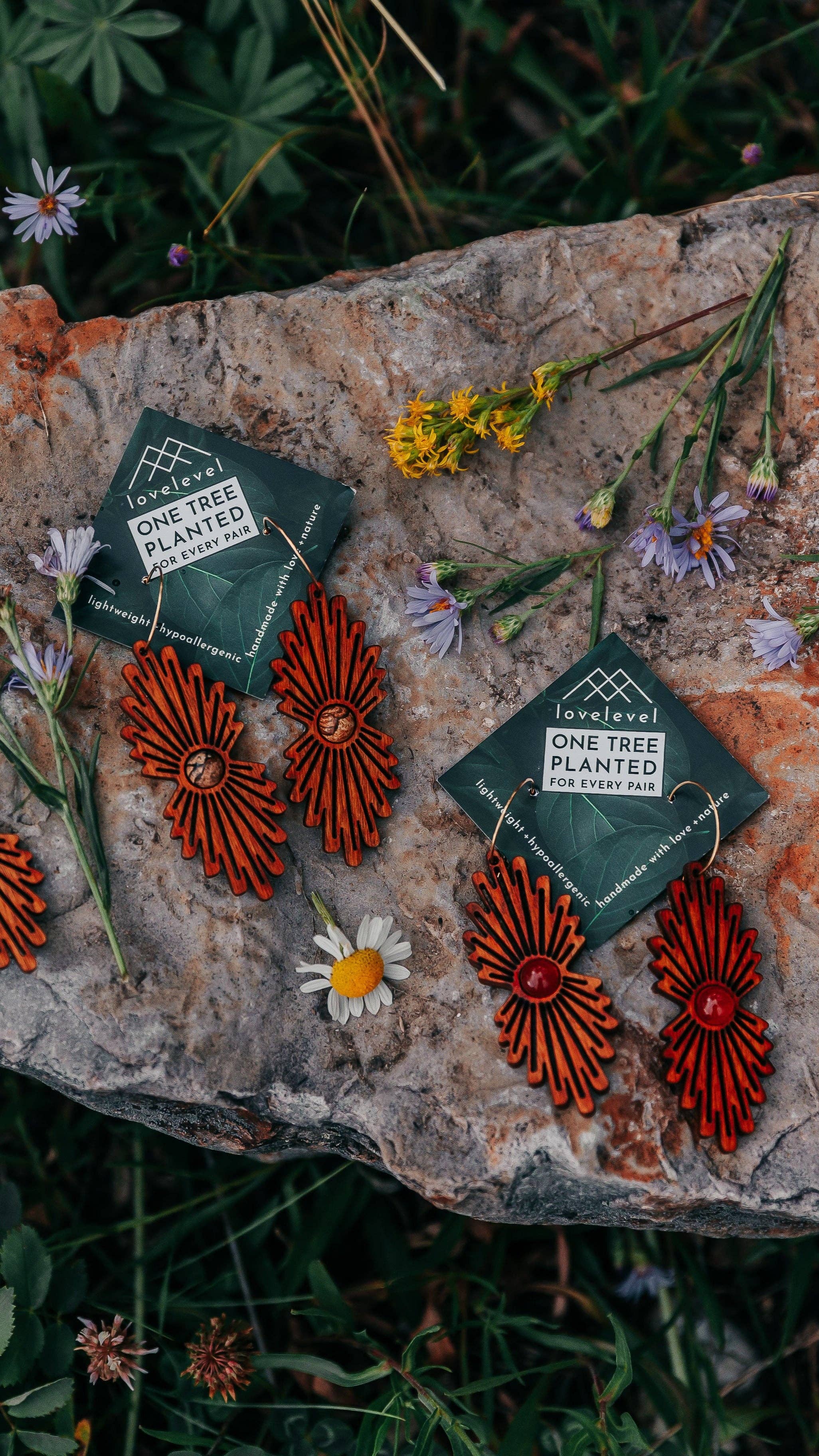 lovelevel – wholesale Dangle earrings – Gemstone Wood Earrings | SUNBURST12