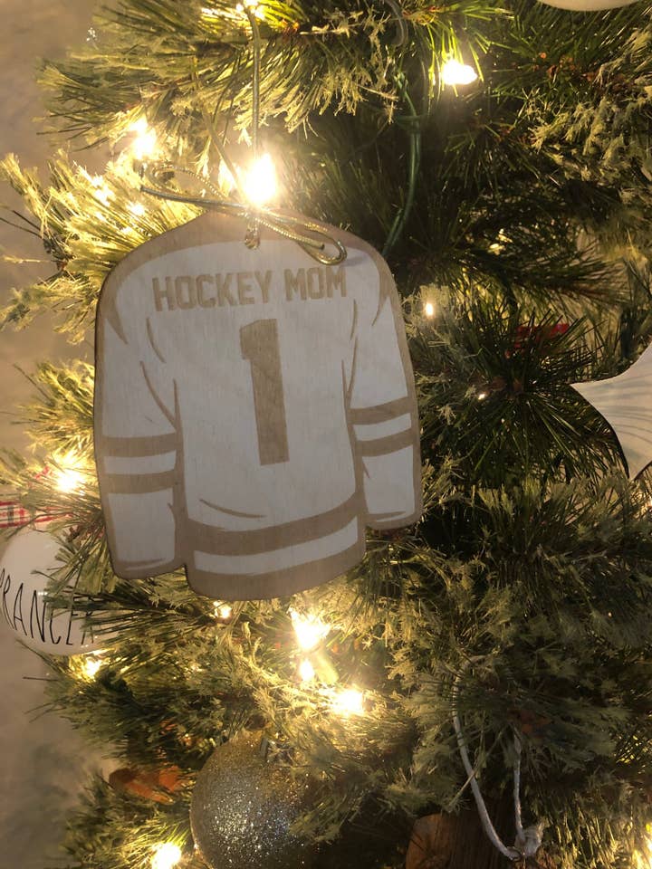 #1 Hockey Mom Ornament for wholesale by Engravables Design Studio