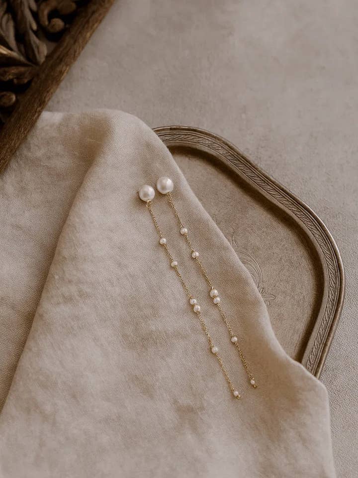 Boucles longues Céline for wholesale by LA MAISON GISEL B.