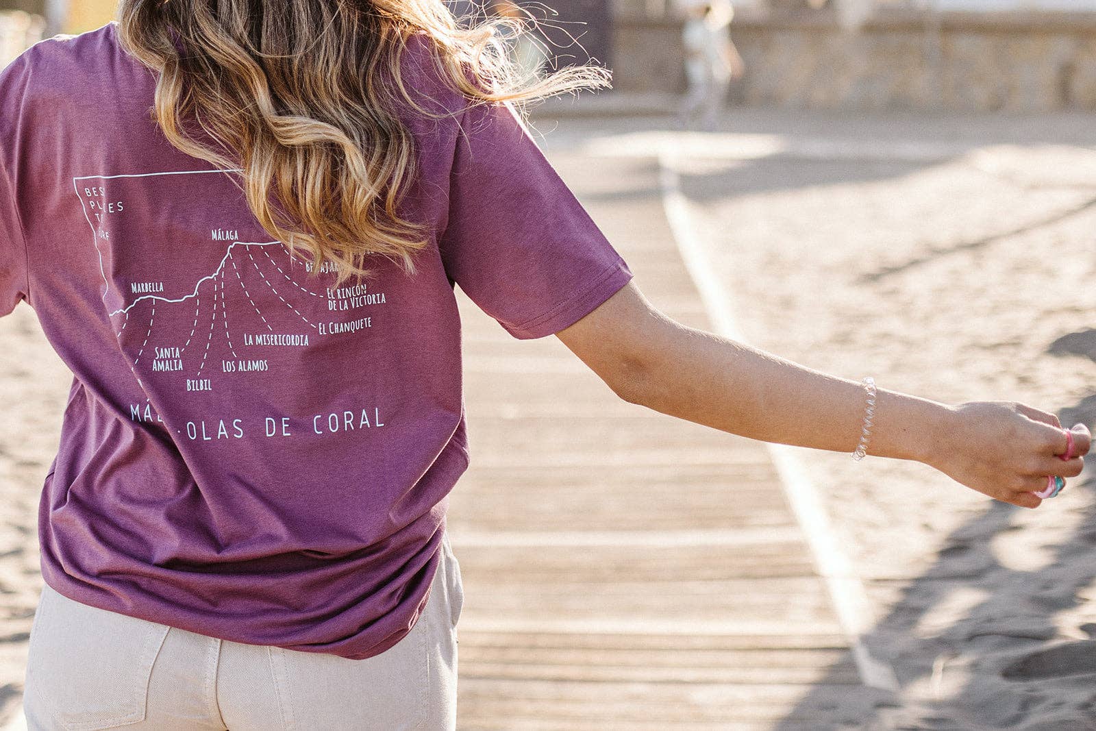 olas de coral - Wholesale Screen Printed T-Shirt - Women's - MÁLAGA sustainable surf t-shirt6